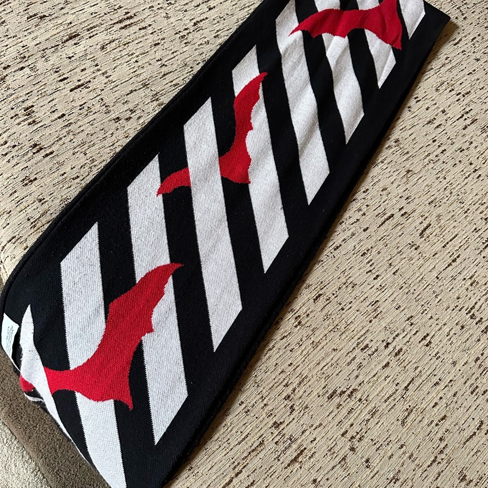 OFF-White Scarf